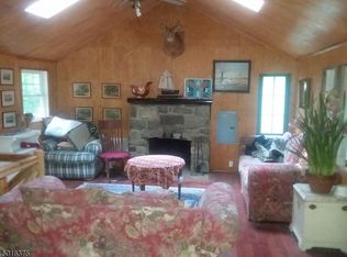 10 Birch Rd, Sussex, NJ 07461