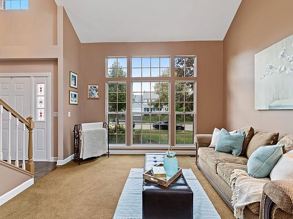 5th image of 1768 Bradford Ln