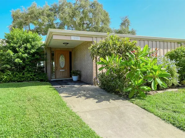 3289 FAIRHAVEN LANE #112, SARASOTA, FL 34239
