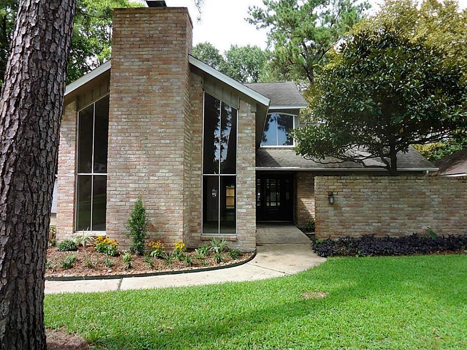 1st image of 10334 Sweetwood Dr