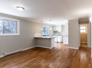 209 Oxford St #2, Orillia, ON L3V 1H6