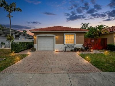 15561 SW 144th Ter, Miami, FL, 33196