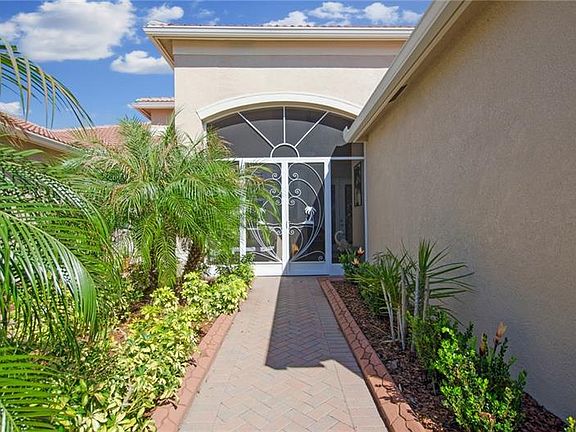 2nd image of 15634 Aurora Lake Cir