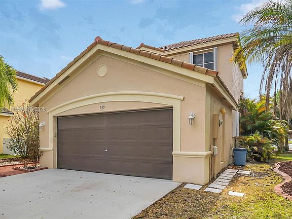 3rd image of 659 Vista Meadows Dr #659