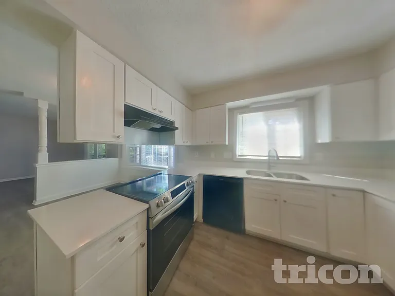 4326 Hazlitt Ct — Photo 6