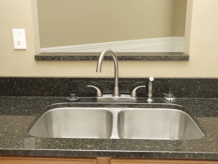 131 Wexford Dr #300 — Photo 7
