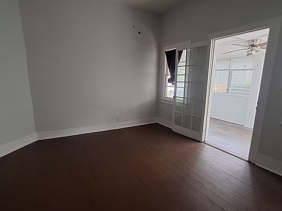 2nd image of 722 NE 2nd St #C