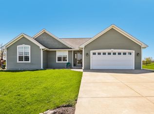 347 Homestead Dr, Twin Lakes, WI 53181