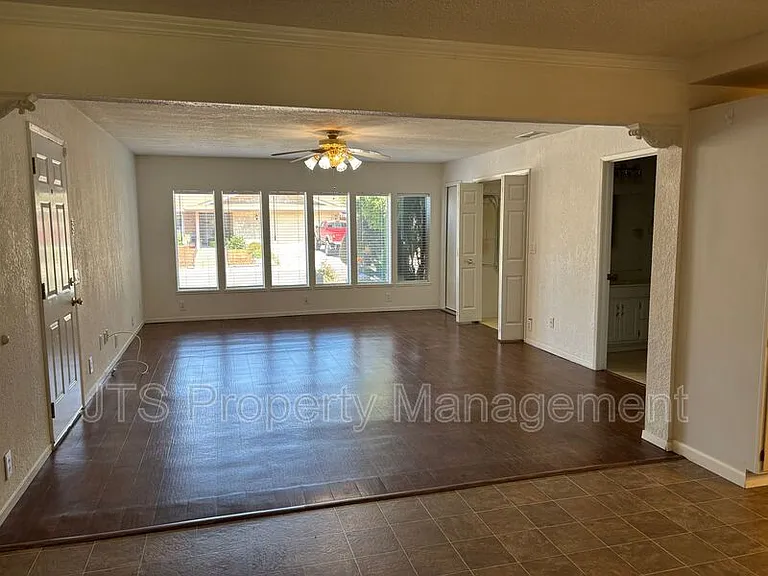 6830 Mellodora Dr — Photo 5