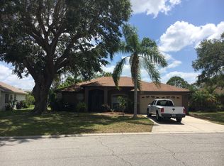 2822 56th Avenue Cir E, Bradenton, FL 34203
