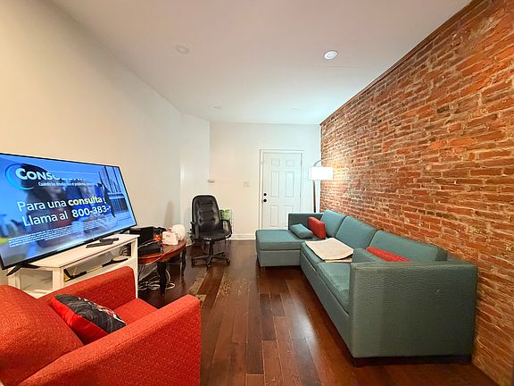 5th image of 3163 Richmond St Floor 1