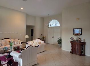 17594 SW 12th St, Pembroke Pines, FL 33029