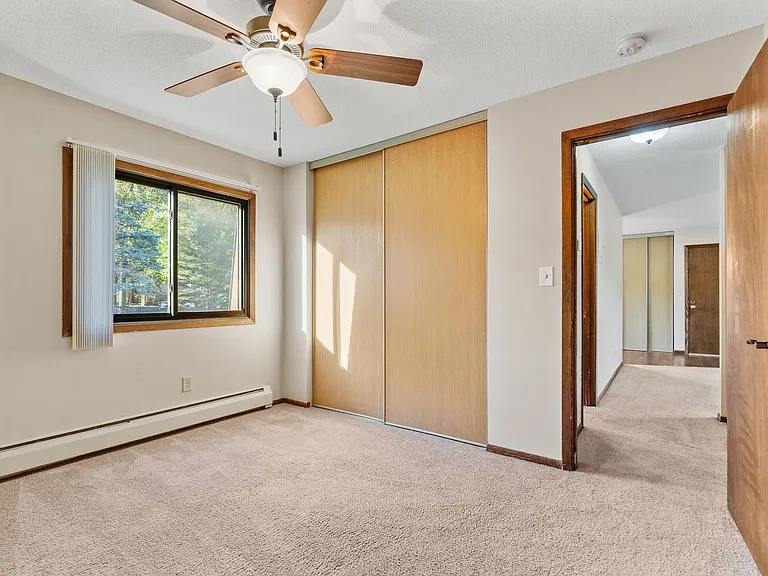 2166-4 bedroom 2
