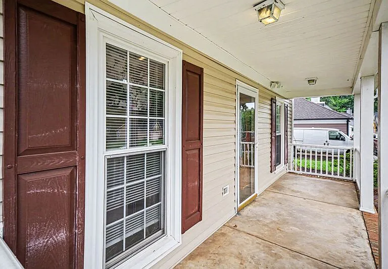 7601 Swedish Ivy Ln — Photo 4