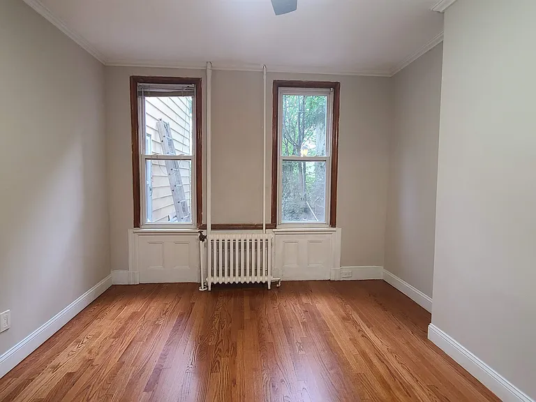 476 Gregory Ave #1 — Photo 7