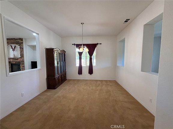 4th image of 39161 Shree Rd