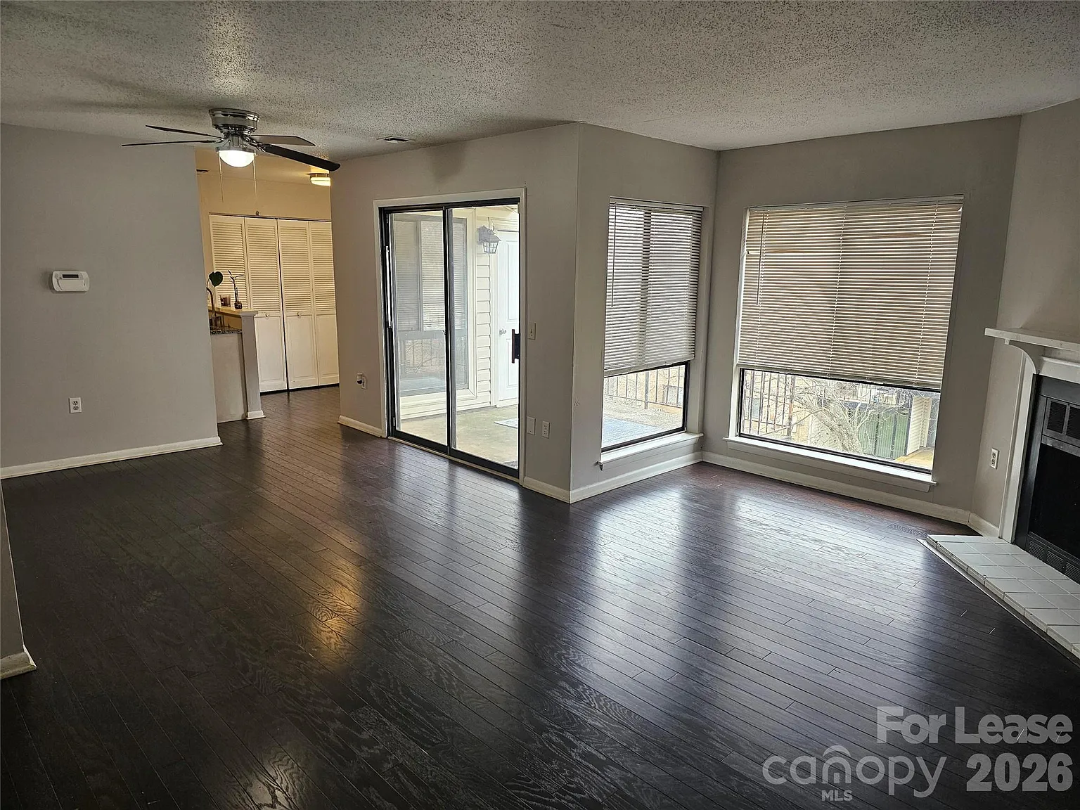 2 bed, 2.0 bath, 1053 sqft, $1,500 — Photo 1