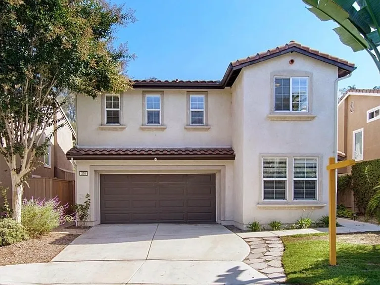 276 Canyon Creek Way — Photo 1