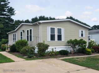 85 Little Pond Rd, South Kingstown, RI 02879