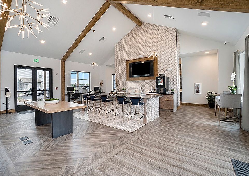 The Element - 8101 NW Barrybrooke Dr Kansas City, MO | Zillow