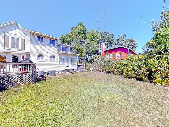 2nd image of 414 E Miller St