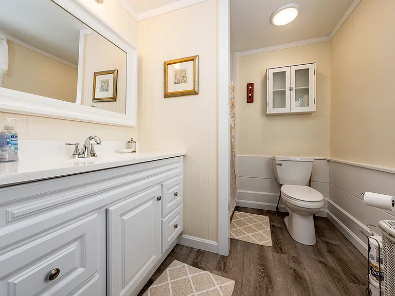 415 Barlows Landing Rd — Photo 22