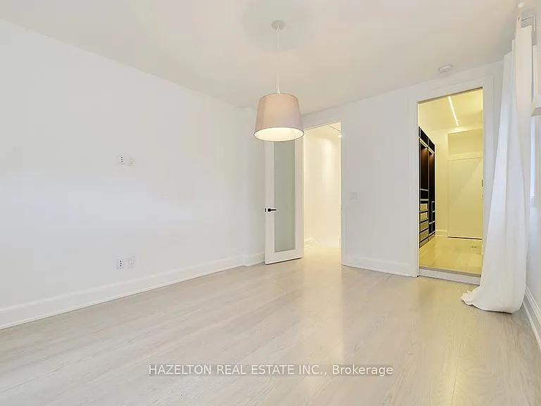12 Webster Ave — Photo 17