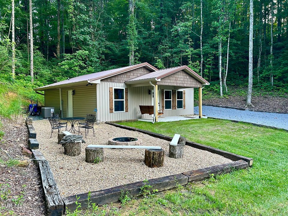 1st image of 134 Kuhn Rd