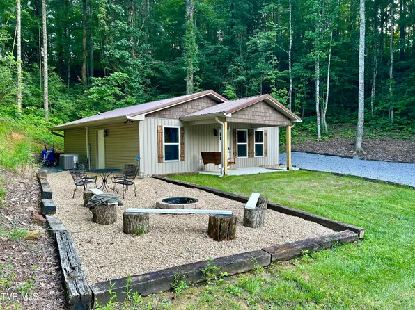 134 Kuhn Rd, Elizabethton, TN 37643