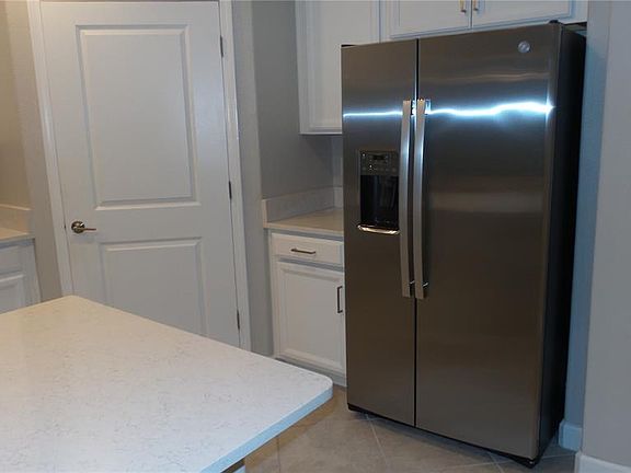 4th image of 16715 Shell Bay Dr #16715