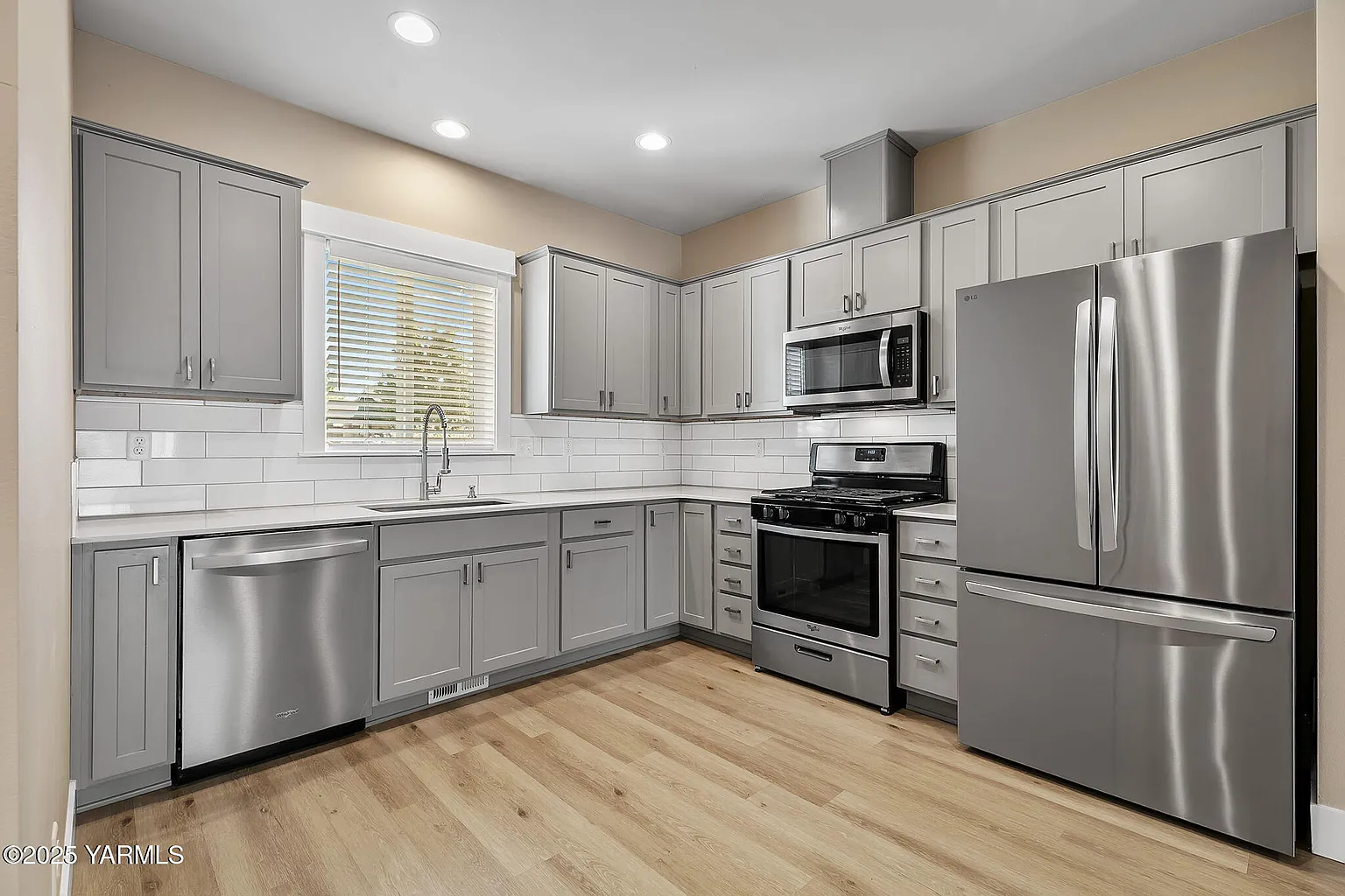 2600 Racquet Ln #8 photo 1