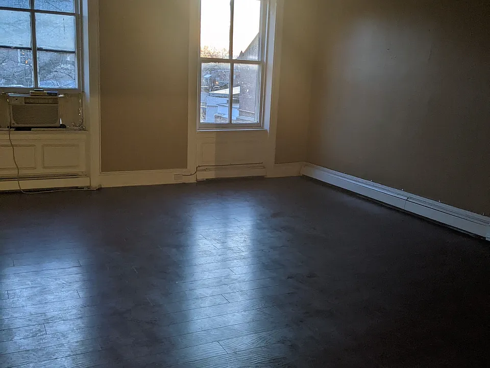 Master bed room