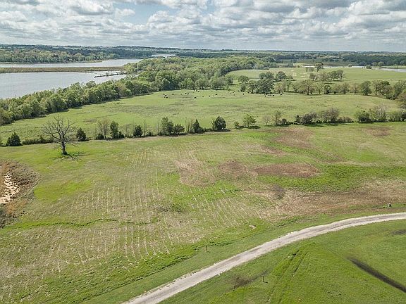 3rd image of 14030 Caddo Creek Cir