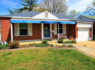 3615 Green Park Rd, Saint Louis, MO 63125
