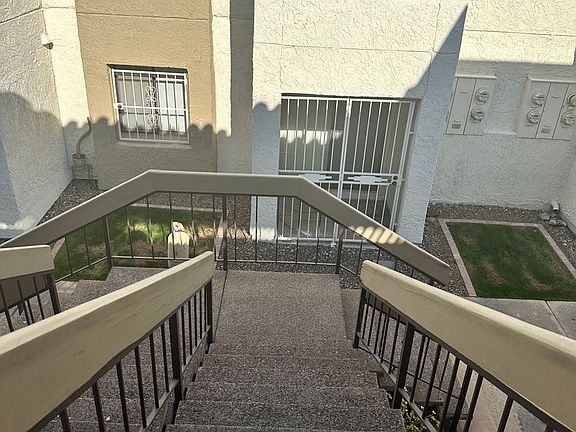 4th image of 3002 N 70th St Unit 218