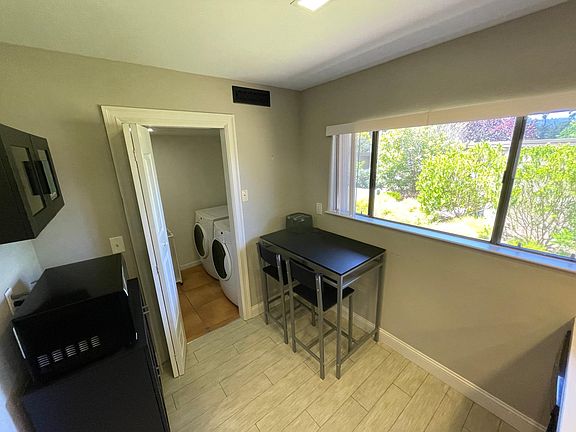 Laundry room and breakfast nook