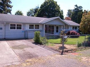 16732 SE Main St, Portland, OR 97233
