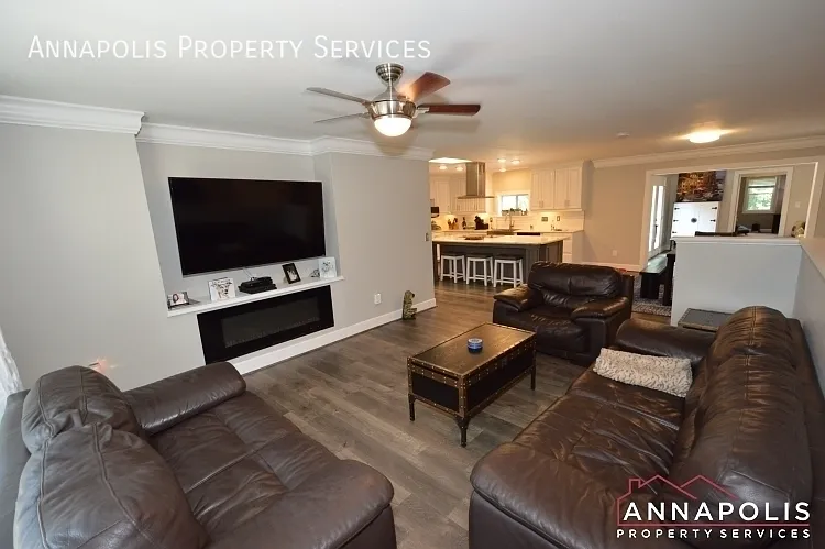 816 Maple Rd — Photo 8
