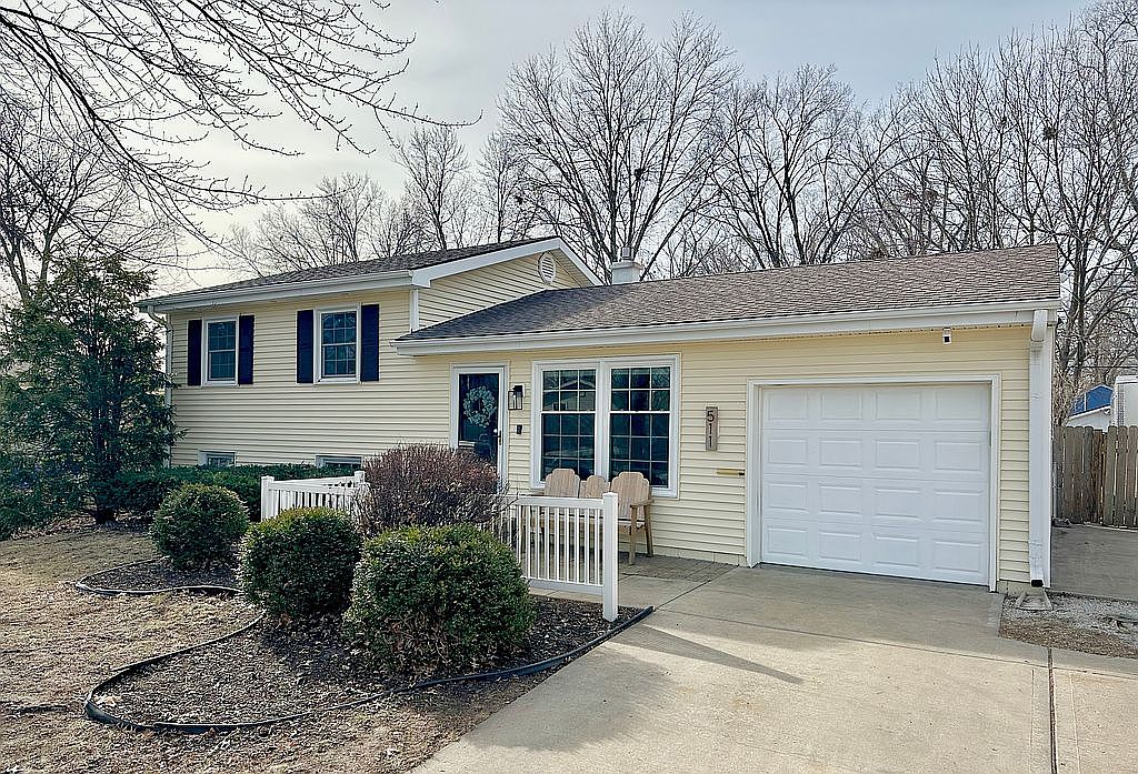 s*6様 house on the hill 90tops 11 Juniper Hill Rd, Springfield, VT 05156 [Updated 4/30]