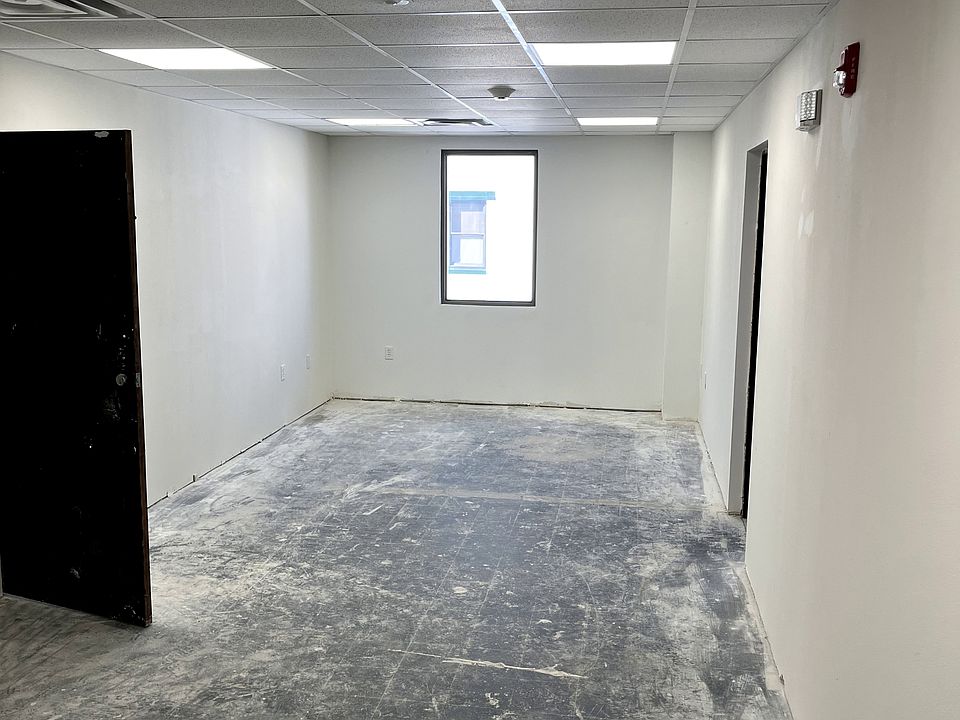 1st image of 227 N Magnolia Ave #207