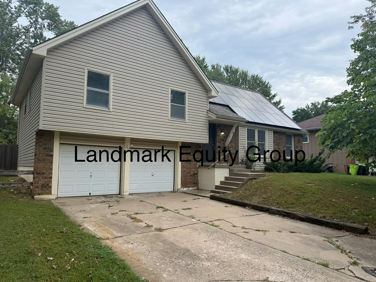 4 bed, 1950 sqft, $2,700 — Photo 1