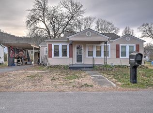 404 Market St, Rogersville, TN 37857