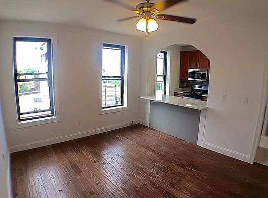 1st image of 780 E 2nd St APT 3I