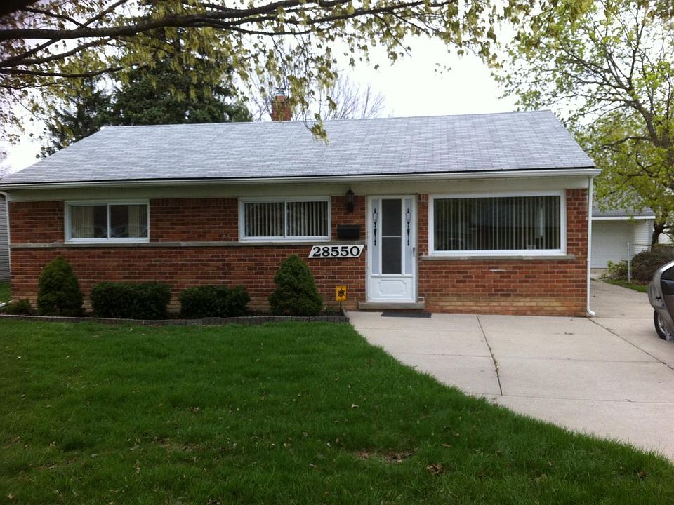 1st image of 28550 Pierce Ave
