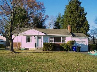137 Bunce Rd, Wethersfield, CT 06109