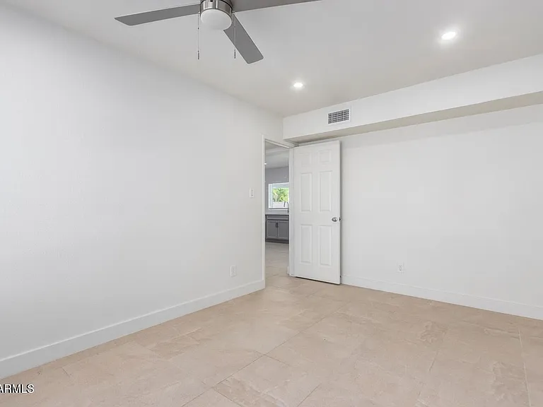 13627 N 57th Pl — Photo 13