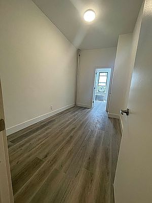 1st image of 211 Marion St APT 2R