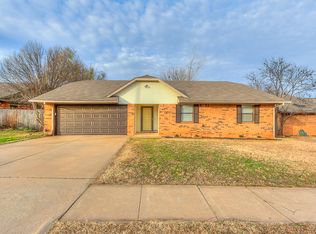 2105 Rushing Springs Trl, Edmond, OK 73013