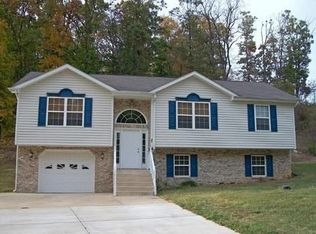 83 Bowman Mill Rd, Strasburg, VA 22657