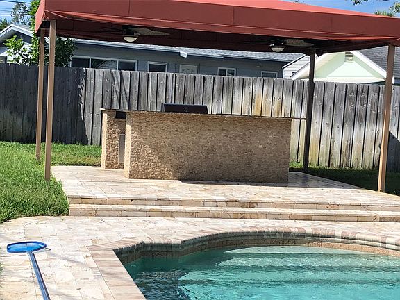 covered grill and bar area